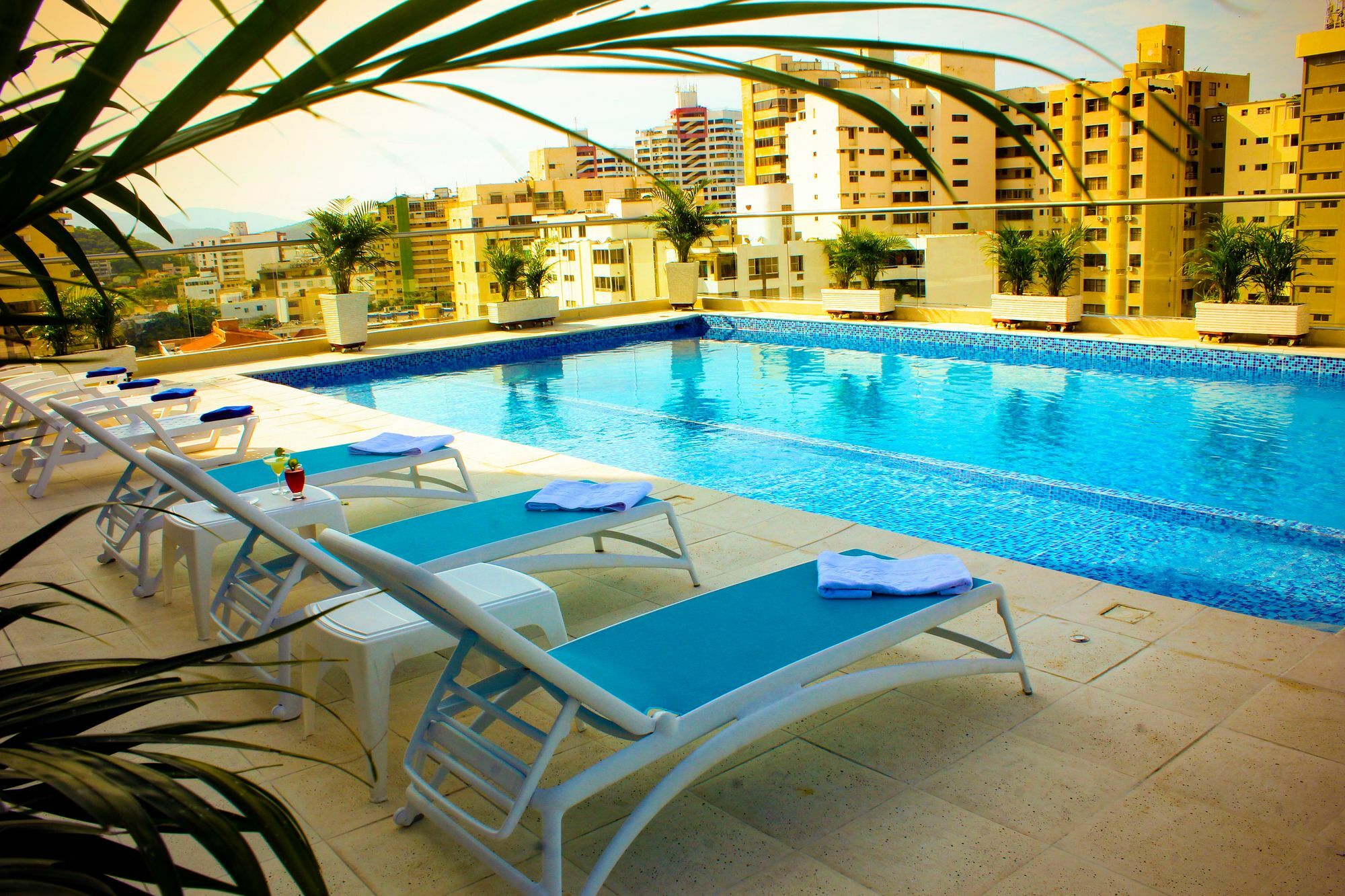 Hotel Tayrona Del Mar Santa Marta  Buitenkant foto